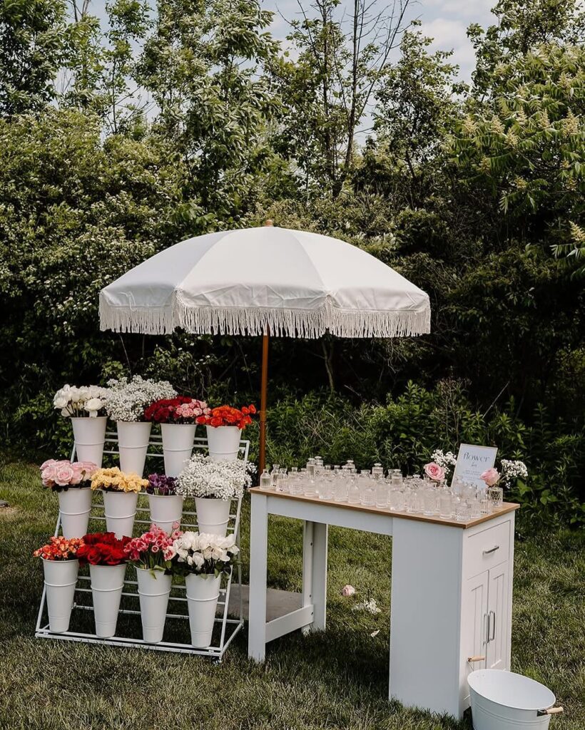 Barra de flores para bodas y eventos corporativos.